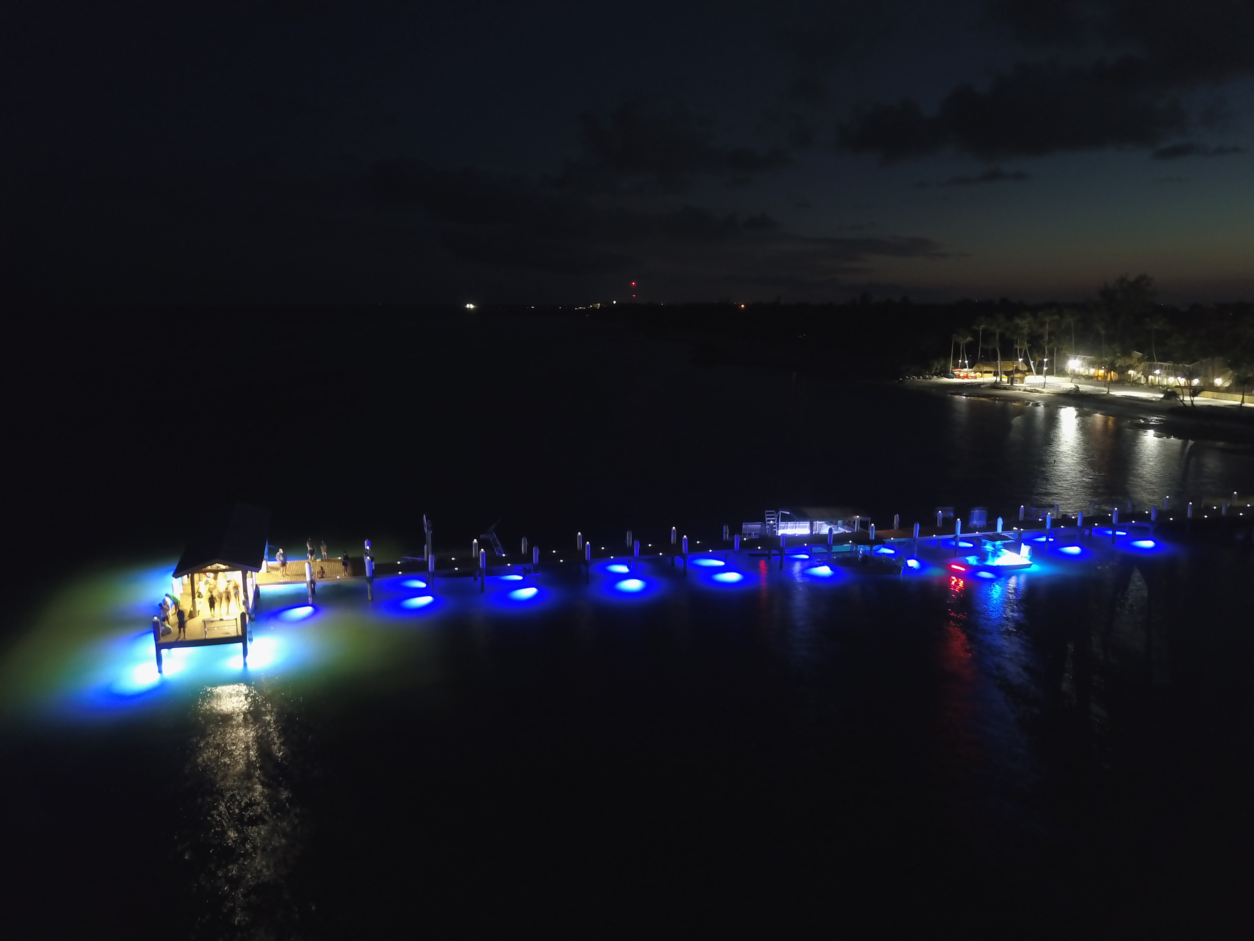 Underwater Boat Dock Lights What You Need to Know ApexLighting