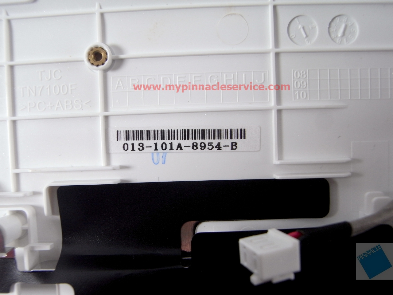 sony-vaio-vgn-ns-series-laptop-notebook-palmrest-4-114-960-013-101a-8954-white-r0011109.jpg