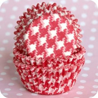 Standard Size Red Houndstooth Baking Cups