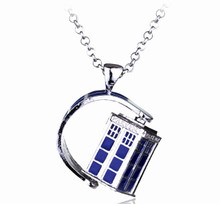 New Dr Who Tardis Spinning Necklace - Great Gift