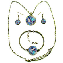 Cabochon Round Necklace, Bracelet & Earrings Set - Treble Clef Design