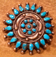 Zuni Turquoise Teardrop Pettipoint Round Pawn Pin