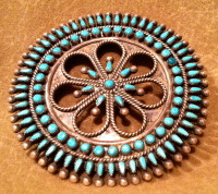 Zuni Turquoise Needlepoint Pettipoint Round Pin V.S. Johnson