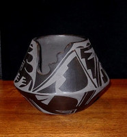 Pottery San Ildefonso Jeannie Mountain Flower Dunlap