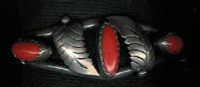 BRACELET NAVAJO CORAL 3 OVAL SILVER 2 LEAVES  M.E. TSOSIE  6"SOLD 