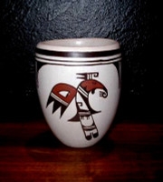 Pottery Hopi Sylvia Naha AKA Featherwoman H33