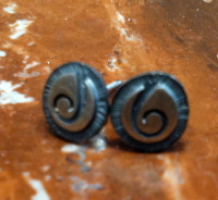 EARRINGS HOPI SILVER SMALL ROUND UNISEX EHSSRU2 SOLD