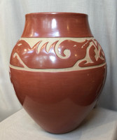 POTTERY SANTA CLARA LARGE RED AND TAN CARVED AVANYU LUANN TAFOYA