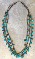 SANTO DOMINGO 3 STRAND OLIVE SHELL HEISHI TURQUOISE NUGGET BEAD AND TAB NECKLACE 