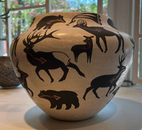 POTTERY ACOMA DEER ELK ANTELOPE BEAR MOTIF BLACK & WHITE MELISSA ANTONIO 3