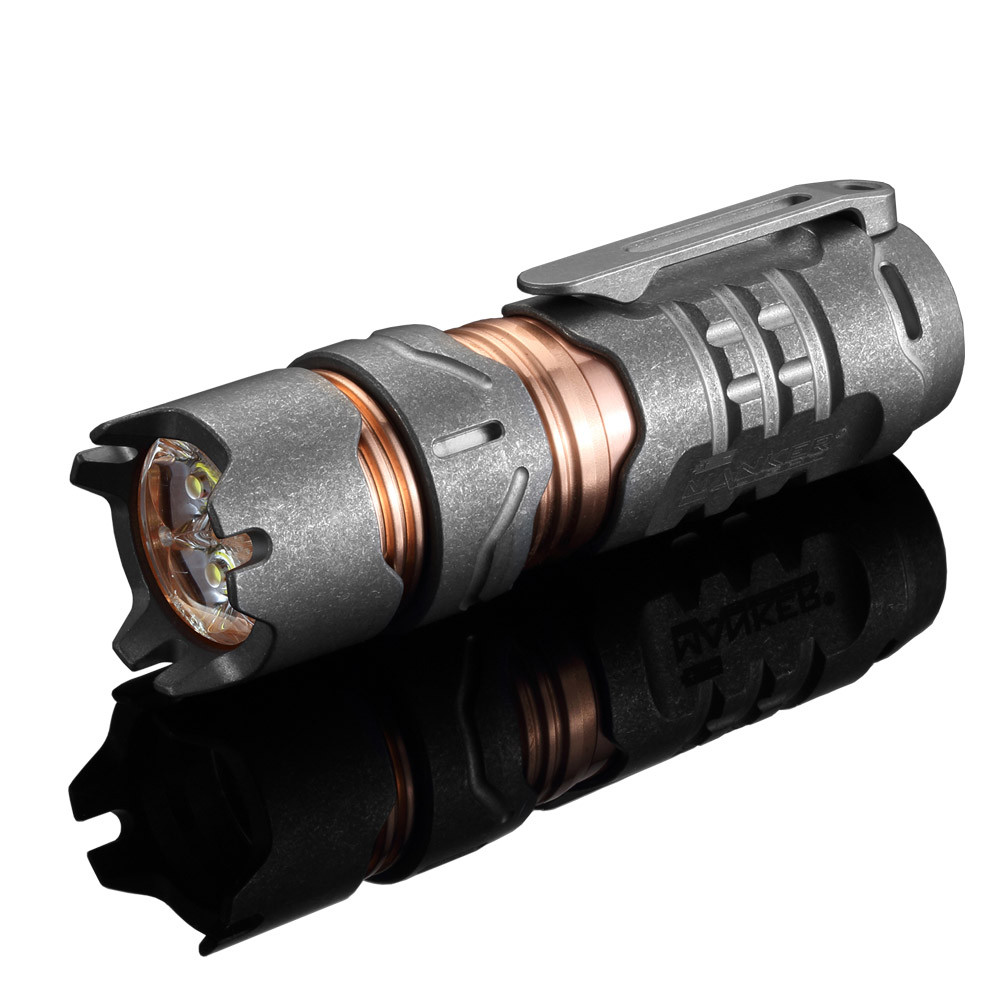 MANKER TimeBack II Ti Cree XP-G3 2200lm LED Spinner Flashlight Burnt Titanium