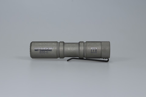 【マンカーライトE05 II ストーンウォッシュチタン】Mankerlight E05 II - Stonewashed Titanium - Everyday Carry Flashlight