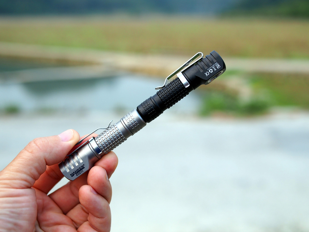 E02 III - Titanium - Small Flashlight - Mankerlight Official