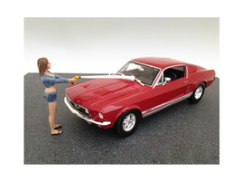 Car Wash Girl Jessica Figurine / Figure For 1:18 Models American Diorama 23843