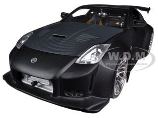 JADA 1:24 2003 NISSAN 350Z Z33 DIE-CAST WHITE 96810