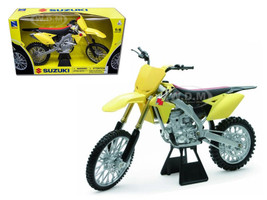 suzuki motorcycle toy models