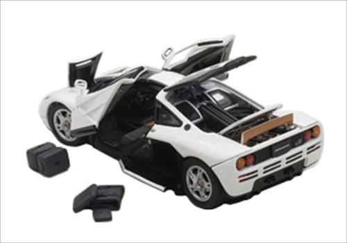 mclaren f1 diecast model