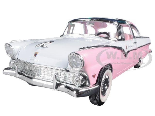 1955 Ford Crown Victoria Pink 1/18 Diecast Model Car Road Signature 92138