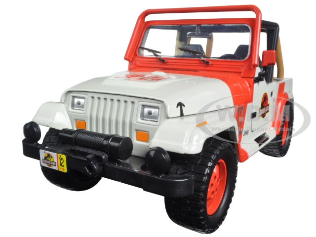 1992 Jeep Wrangler #12 White and Red Jurassic World Movie 2015 Hollywood  Rides Series 1/24