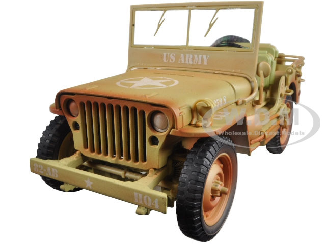 US Army WWII Vehicle Desert Color Weathered Version 1/18 Diecast Model Car American Diorama 77408 A