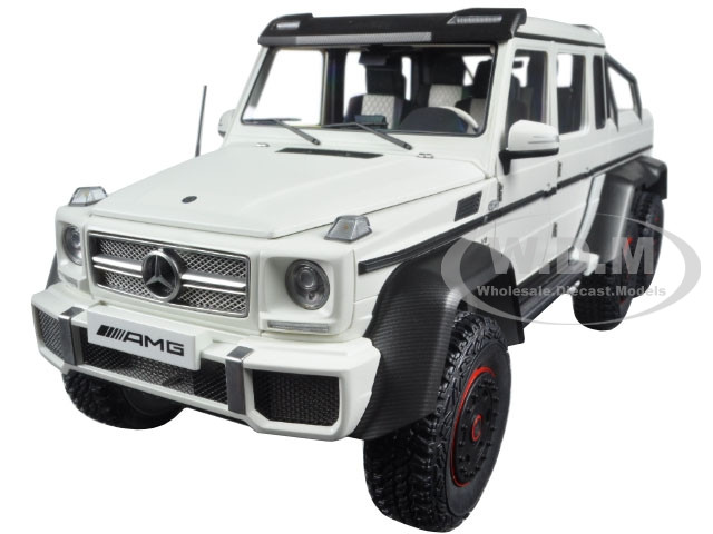 Mercedes Benz G63 Amg 6x6 Matt White 118 Model Car By Autoart
