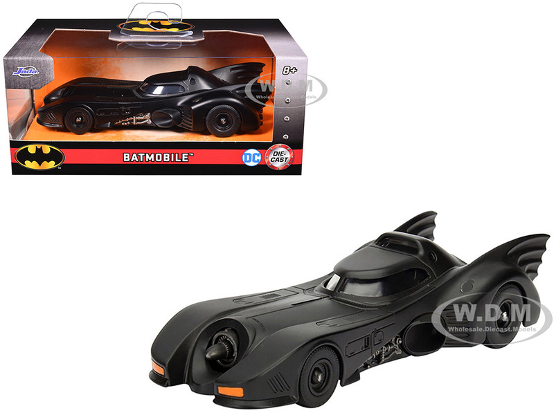 1989 Batman Batmobile 1/32 Diecast Model Car Jada 98226