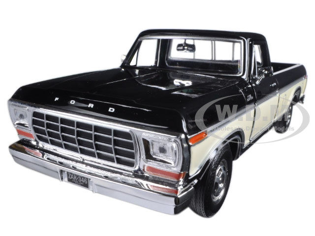 1979 Ford F-150 Pickup Truck 2 Tone Black/Cream 1/24 Diecast Model Car Motormax  79346
