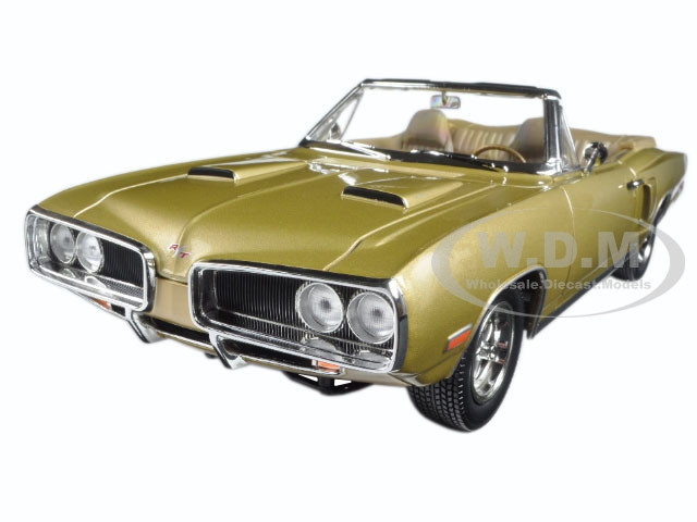 1970 Dodge Coronet R/T Gold 1/18 Lucky Diecast Model Car by