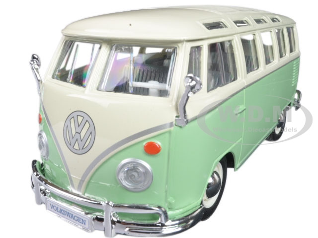Volkswagen Van Samba Bus Green 1/25 Diecast Model Car Maisto 31956