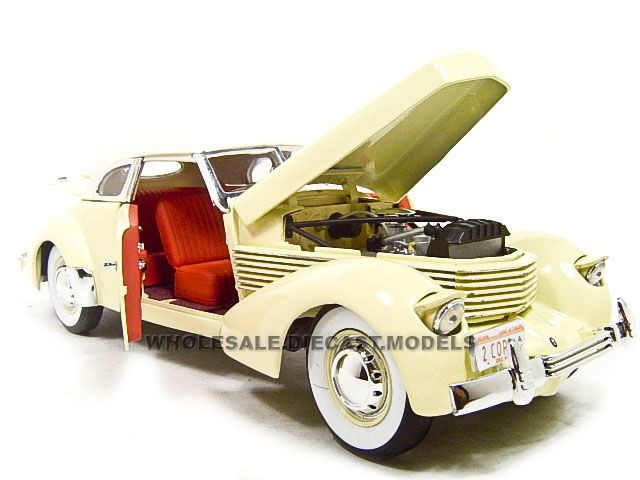 1936 Cord 810 Coupe Yellow Cream Top Red Interior 1/18 Diecast