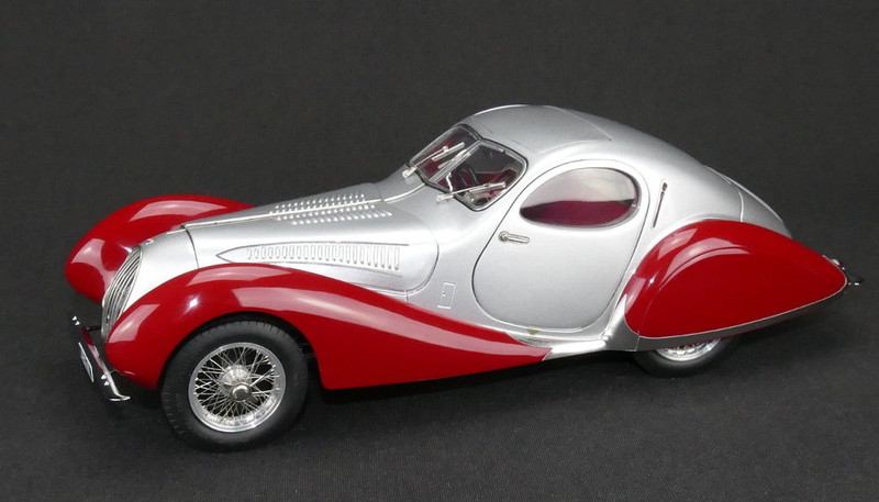 1937-39 Talbot Lago Coupe T150 C Figoni & Falaschi Teardrop 1/18 Diecast Model Car CMC 165