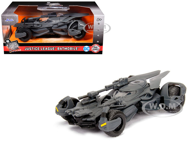 Justice League Movie Batmobile 1/32 Diecast Model Car Jada 99230