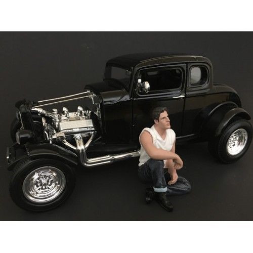 50's Style Figure V for 1:24 Scale Models by American Diorama 38255