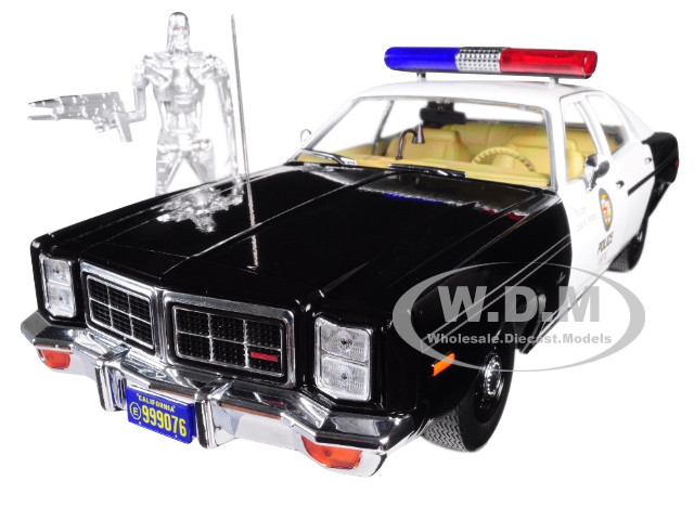 1977 Dodge Monaco Metropolitan Police T 800 Endoskeleton Figure