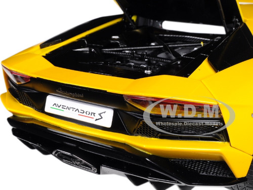 AUTOart Lamborghini Aventador S 1:18 New Giallo Orion/Metallic Yellow 79132 