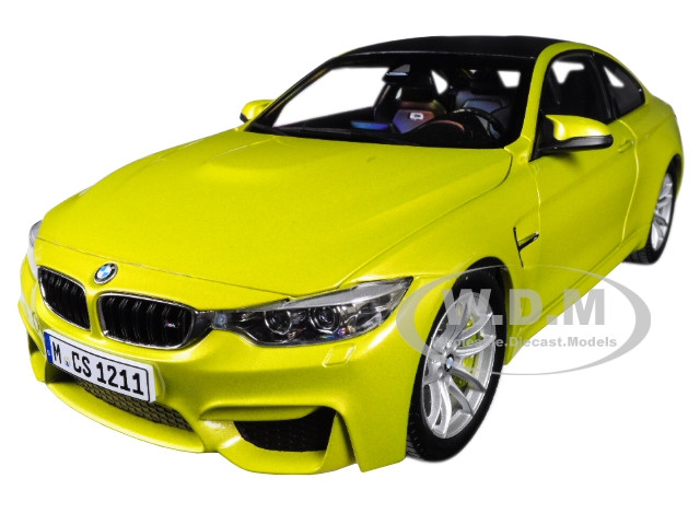 Bmw M4 Coupe Austin Yellow Carbon Top 1 18 Diecast Model Car Paragon 97103