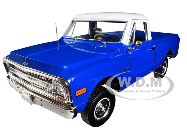 1970 Chevrolet C 10 Pickup Truck Lift Kit Dark Blue White Top 1 18 Diecast Model Car Highway 61