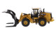 CAT Caterpillar 972M Wheel Loader Log Fork and Operator High Line Series 1/87 HO Diecast Model Diecast Masters 85950