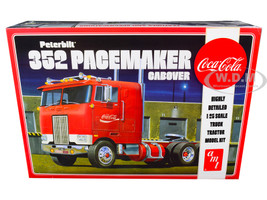 Skill 3 Model Kit Peterbilt 352 Pacemaker Cabover Truck Coca Cola 1/25 Scale Model AMT AMT1090
