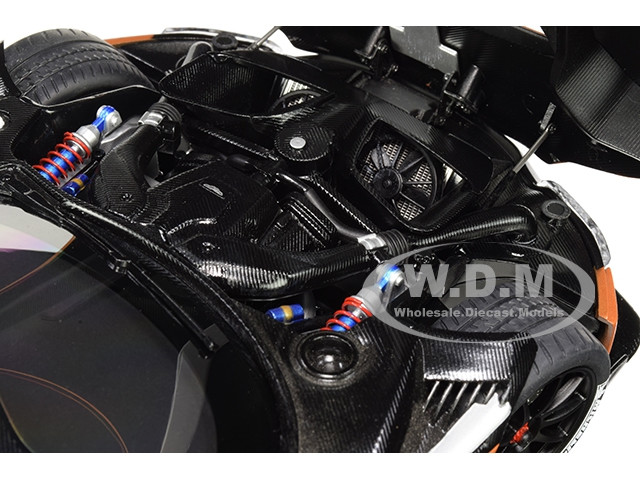 Aston Martin Vulcan Madagascar Orange Carbon Top 1/18 Model Car