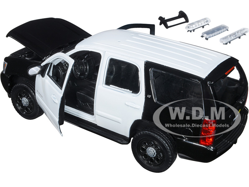 2008 Chevrolet Tahoe Unmarked Police Car Black White 1/24 Diecast