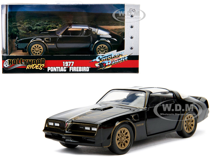 1977 Pontiac Firebird Black Smokey and the Bandit 1977 Movie Hollywood Rides Series 1/32 Diecast Model Car Jada 31061