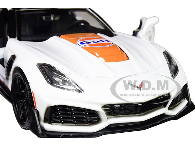 2019 Chevrolet Corvette ZR1 #22 Gulf Oil White Orange