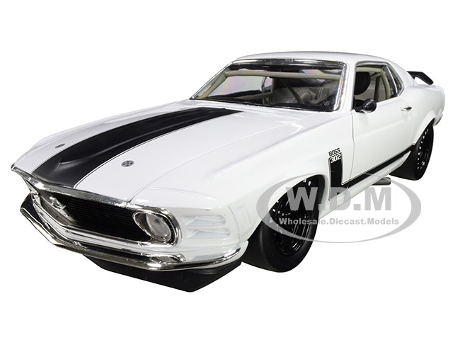 1970 Ford Boss 302 Mustang Street Version White Black Stripes Limited Edition 354 pieces Worldwide 1/18 Diecast Model Car ACME A1801835 W