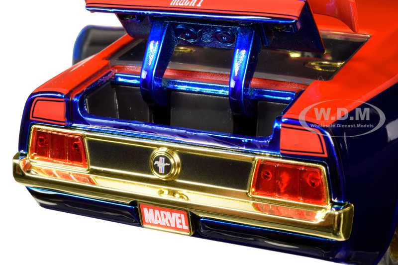 ミニカー CAPTAIN MARVEL &amp; 1973 FORD MUSTANG MACH Jada 1:24 Diecast 1973 Ford Mustang Mach 1 with Captain