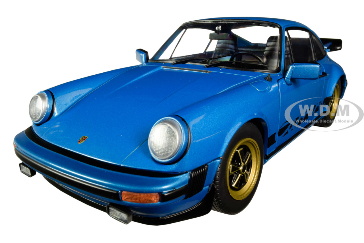 1:18 solido Porsche 911 carrera 3.0 Coupe 1984 bluemetallic