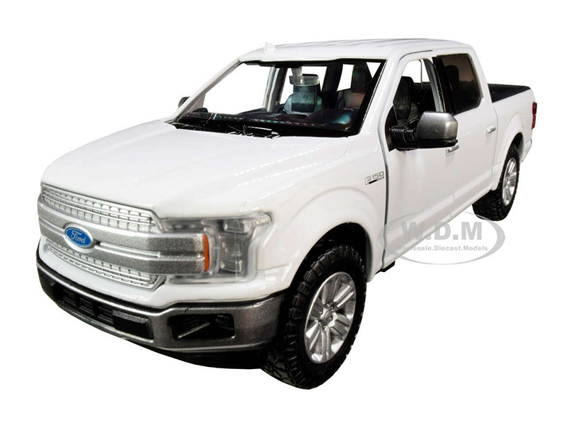 2019 Ford F-150 Lariat Crew Cab Pickup Truck White 1/24 1/27 Diecast Model Car Motormax 79363