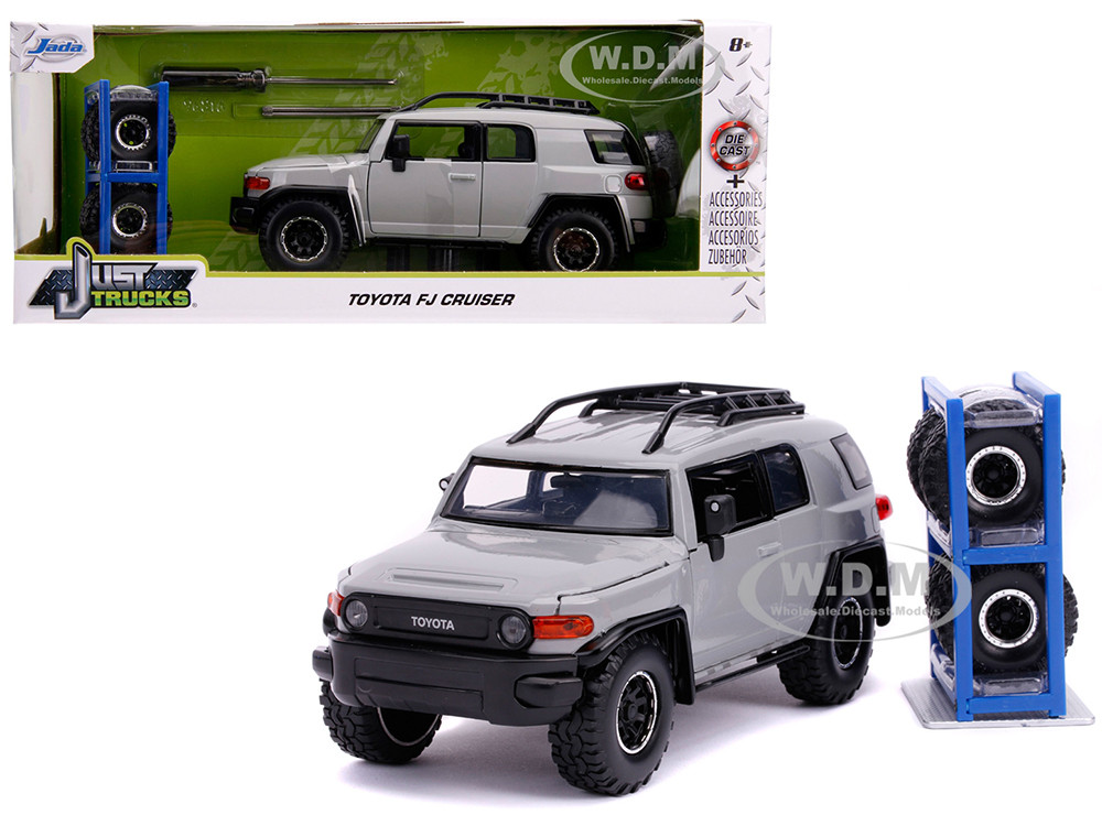 toyota fj cruiser diecast model car