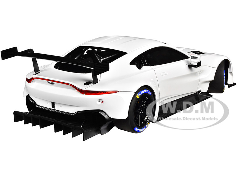 2018 Aston Martin Vantage GTE Le Mans PRO White Carbon Accents 1