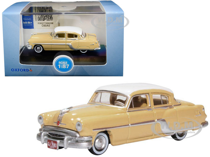 1954 Pontiac Chieftain 4 Door Maize Yellow Winter White Top 1/87 HO Scale Diecast Model Car Oxford Diecast 87PC54002
